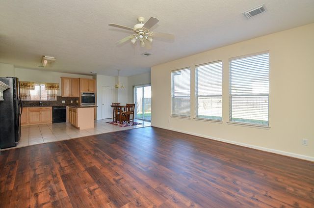 5519 Gatesprings Lane, Sugar Land, TX 77479