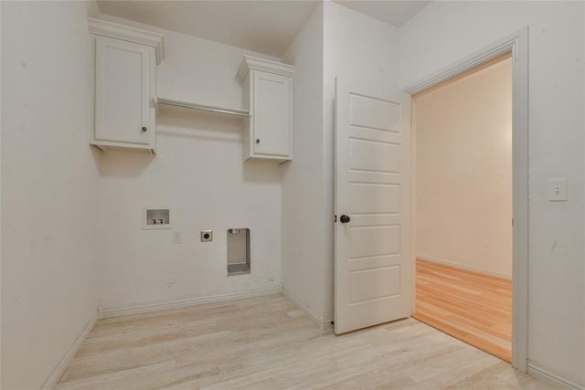 8960 Overlook Drive, Guthrie, OK 73044