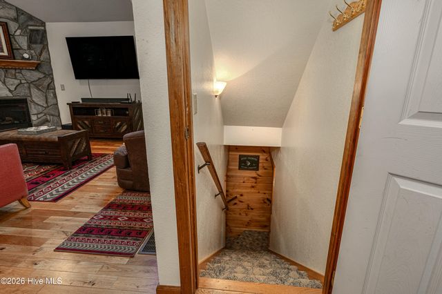 56 Waxwing Trail, Murphy, NC 28906