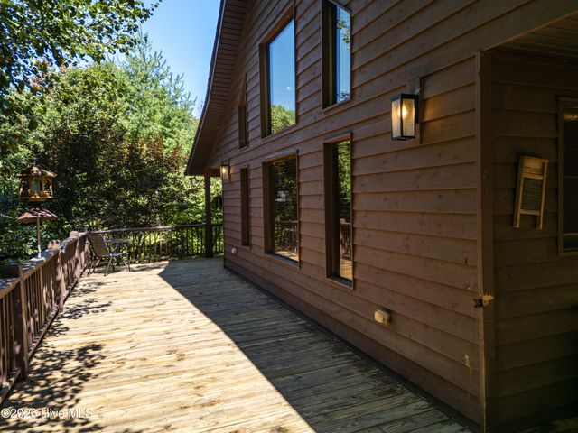 56 Waxwing Trail, Murphy, NC 28906