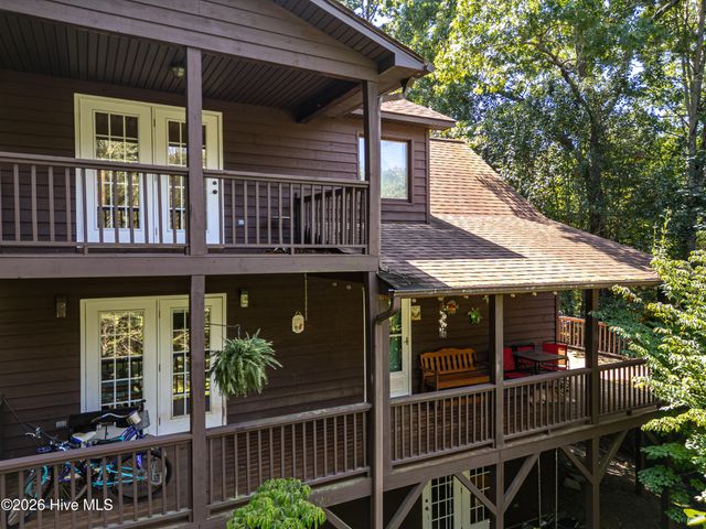 56 Waxwing Trail, Murphy, NC 28906