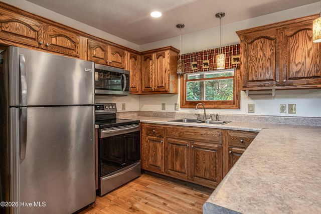 56 Waxwing Trail, Murphy, NC 28906