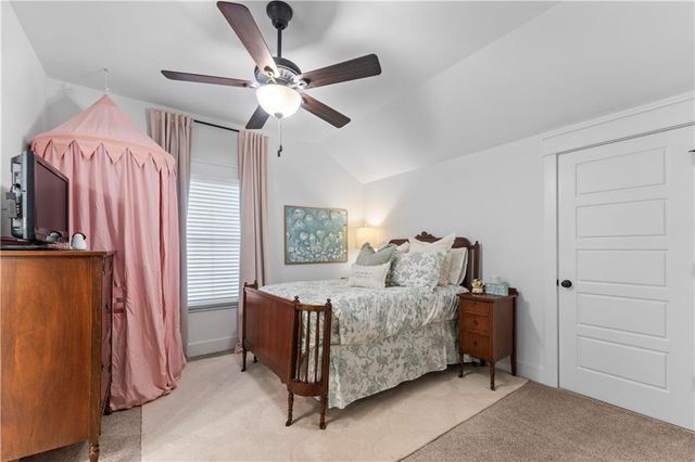 15 Semmes Avenue, Mobile, AL 36604