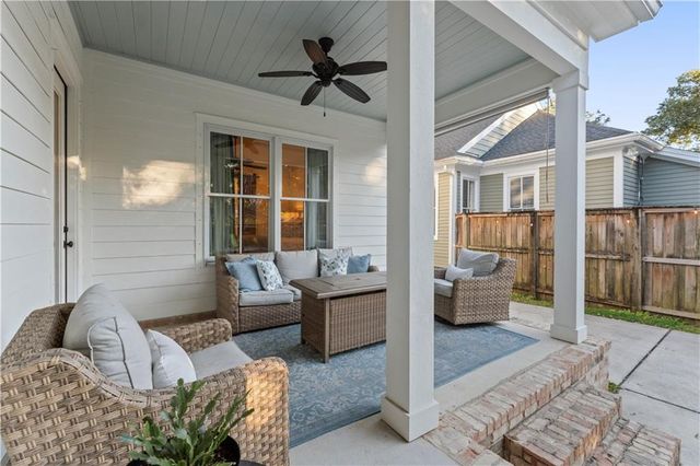 15 Semmes Avenue, Mobile, AL 36604