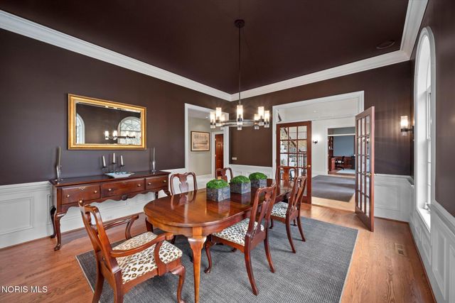 26976 W River Road, Perrysburg, OH 43551