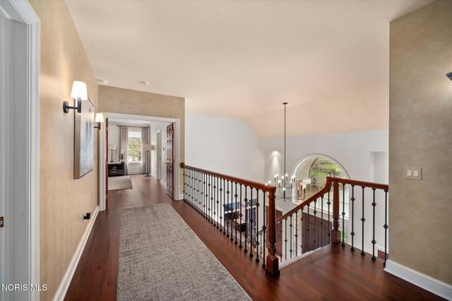 26976 W River Road, Perrysburg, OH 43551
