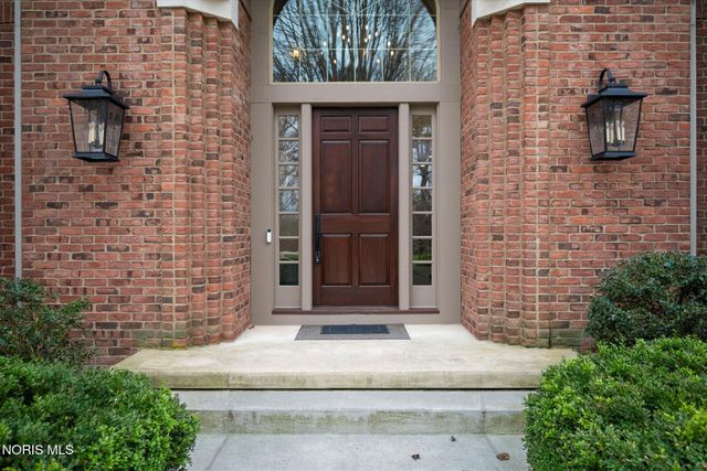 26976 W River Road, Perrysburg, OH 43551