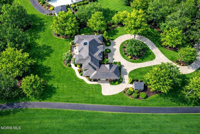 26976 W River Road, Perrysburg, OH 43551