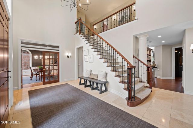 26976 W River Road, Perrysburg, OH 43551