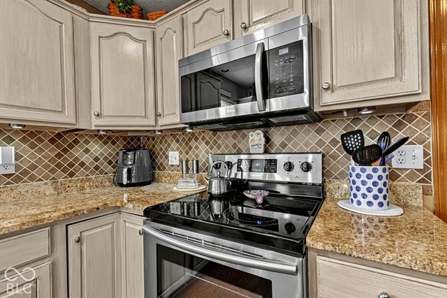 7291 Plantation Lane, Avon, IN 46123