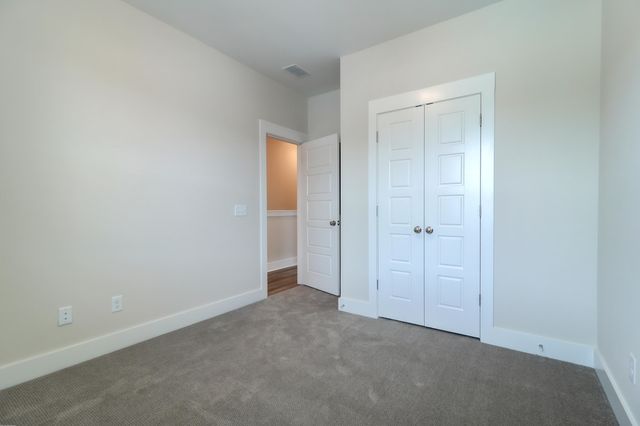 243 Symphony Avenue, Summerville, SC 29486
