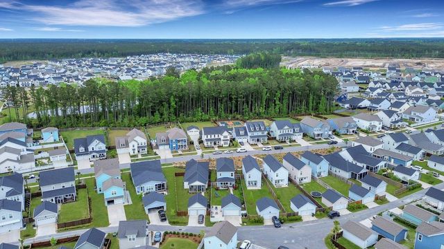 243 Symphony Avenue, Summerville, SC 29486
