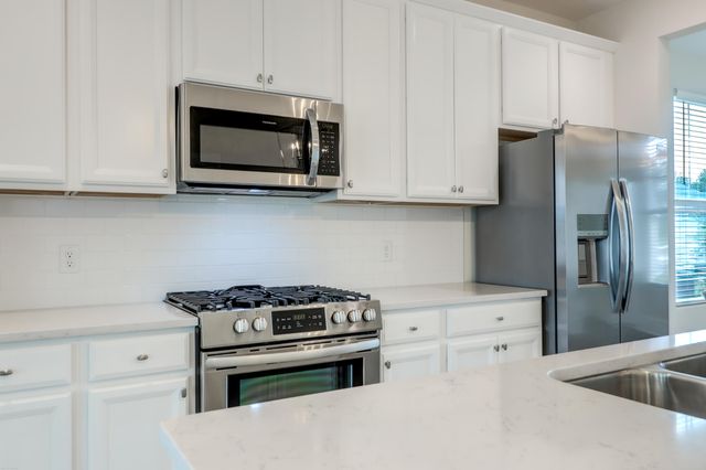 243 Symphony Avenue, Summerville, SC 29486
