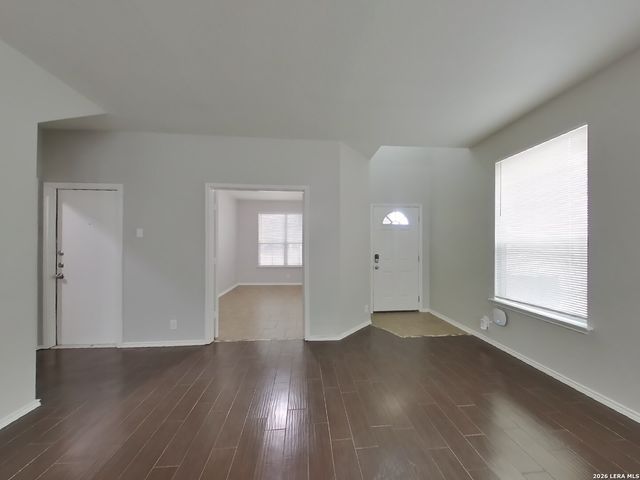 131 Reeves, San Antonio, TX 78253