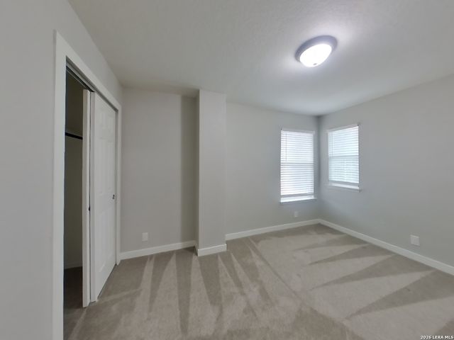 131 Reeves, San Antonio, TX 78253