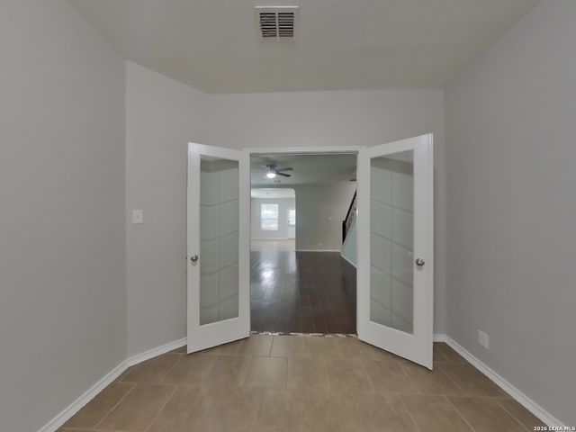 131 Reeves, San Antonio, TX 78253