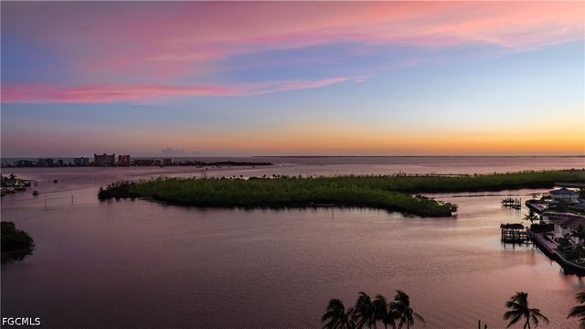 18120 San Carlos BLVD PH2, Fort Myers Beach, FL 33931