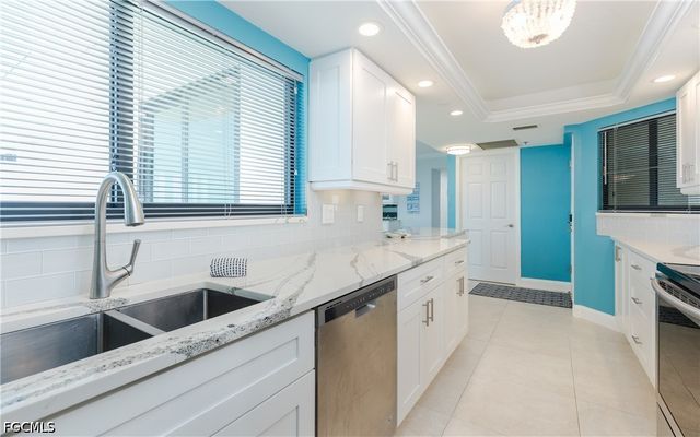 18120 San Carlos BLVD PH2, Fort Myers Beach, FL 33931