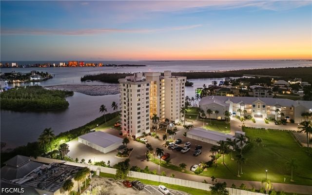 18120 San Carlos BLVD PH2, Fort Myers Beach, FL 33931