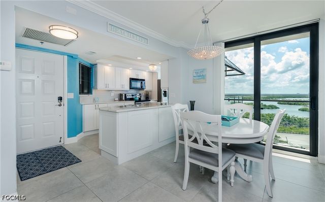 18120 San Carlos BLVD PH2, Fort Myers Beach, FL 33931