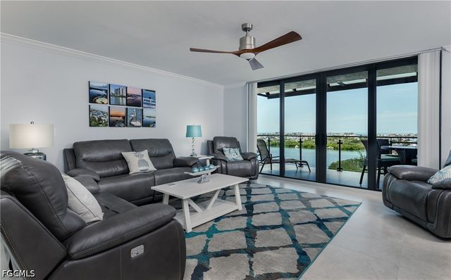 18120 San Carlos BLVD PH2, Fort Myers Beach, FL 33931