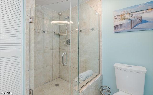18120 San Carlos BLVD PH2, Fort Myers Beach, FL 33931