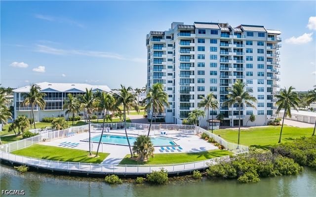 18120 San Carlos BLVD PH2, Fort Myers Beach, FL 33931