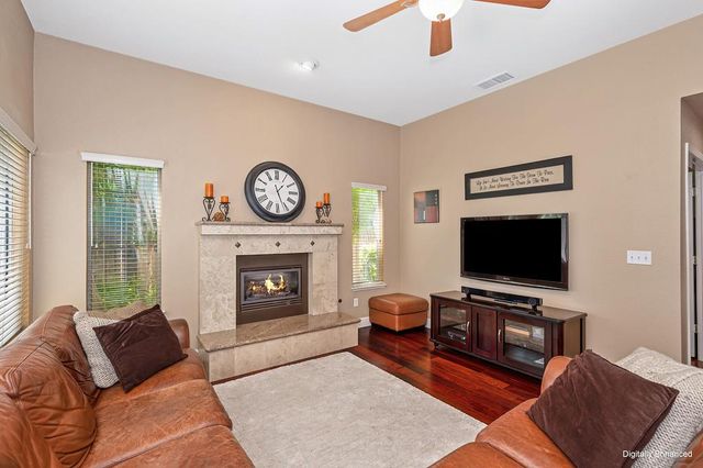 5701 Balfor Rd, Rocklin, CA 95765