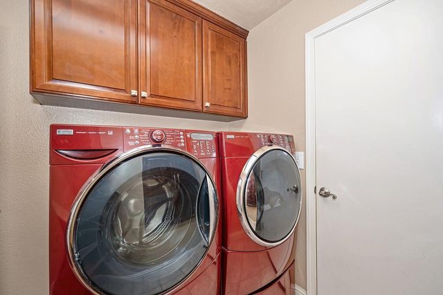 5701 Balfor Rd, Rocklin, CA 95765
