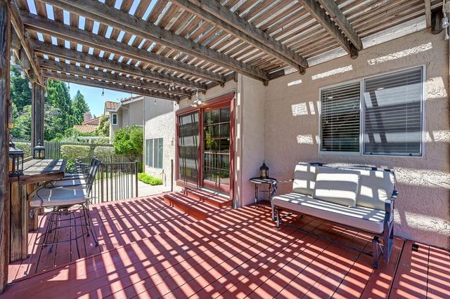 5701 Balfor Rd, Rocklin, CA 95765