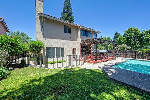 5701 Balfor Rd, Rocklin, CA 95765