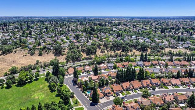 5701 Balfor Rd, Rocklin, CA 95765