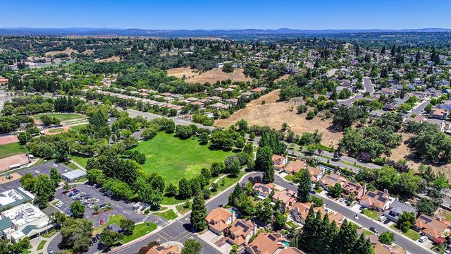5701 Balfor Rd, Rocklin, CA 95765