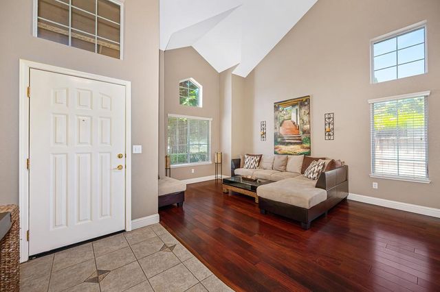 5701 Balfor Rd, Rocklin, CA 95765