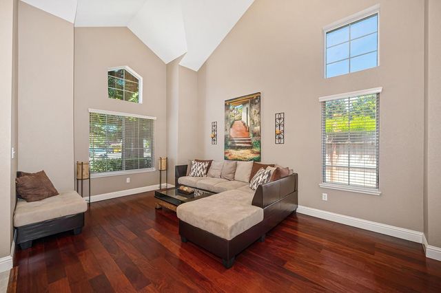 5701 Balfor Rd, Rocklin, CA 95765