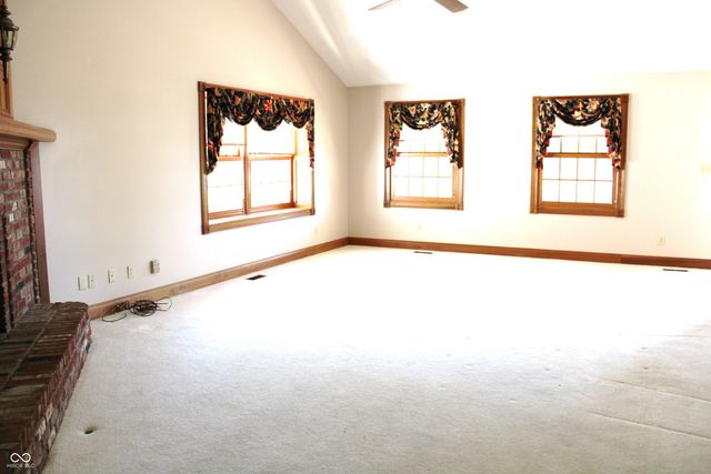 808 S Nineveh Road, Franklin, IN 46131