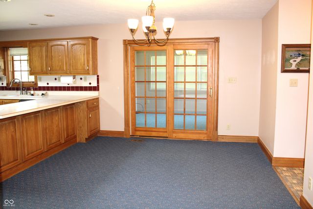 808 S Nineveh Road, Franklin, IN 46131