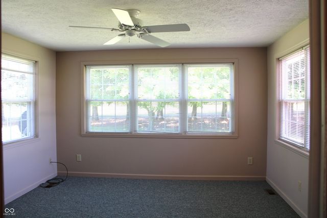 808 S Nineveh Road, Franklin, IN 46131