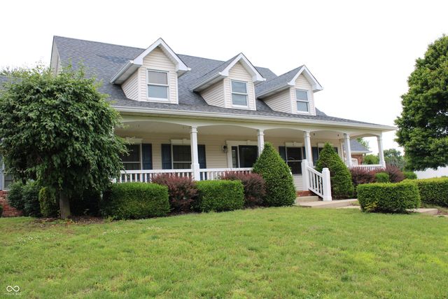 808 S Nineveh Road, Franklin, IN 46131