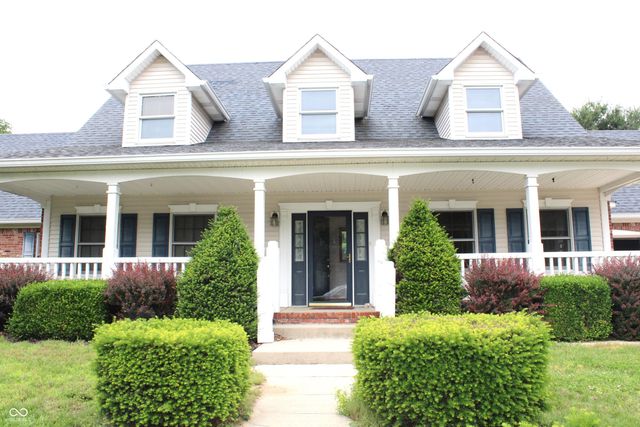 808 S Nineveh Road, Franklin, IN 46131