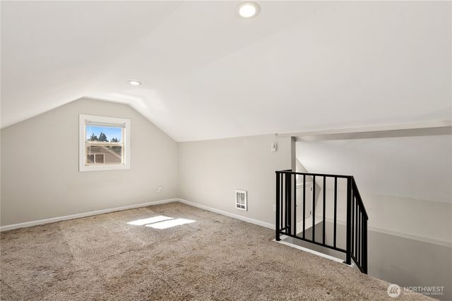 5215 McDacer Avenue, Tacoma, WA 98404