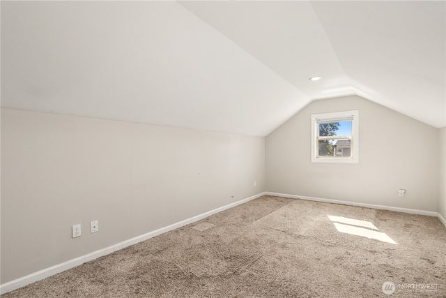 5215 McDacer Avenue, Tacoma, WA 98404
