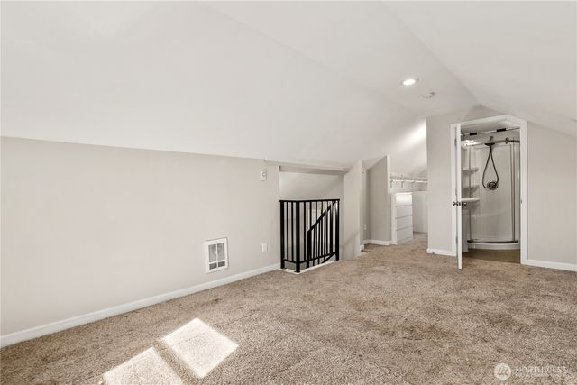 5215 McDacer Avenue, Tacoma, WA 98404