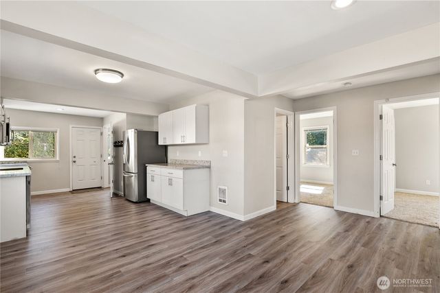 5215 McDacer Avenue, Tacoma, WA 98404