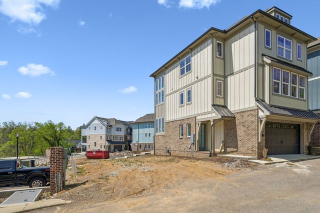 121 Honeywine St, Nashville, TN 37206