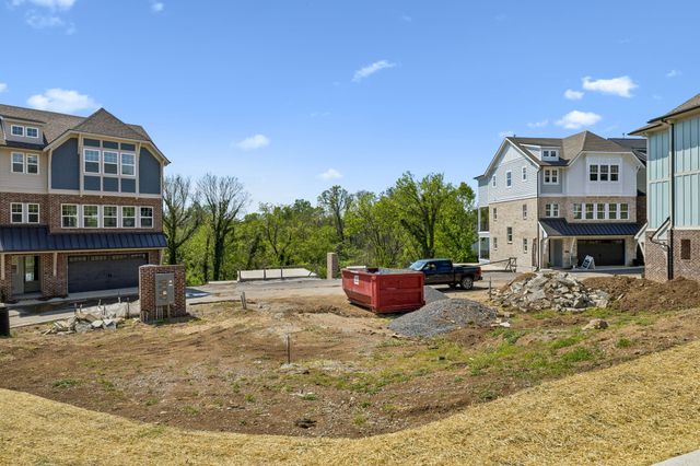 121 Honeywine St, Nashville, TN 37206