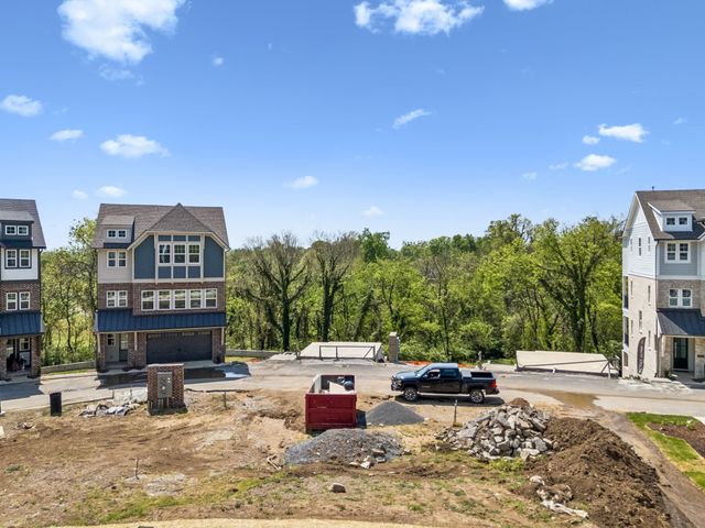 121 Honeywine St, Nashville, TN 37206