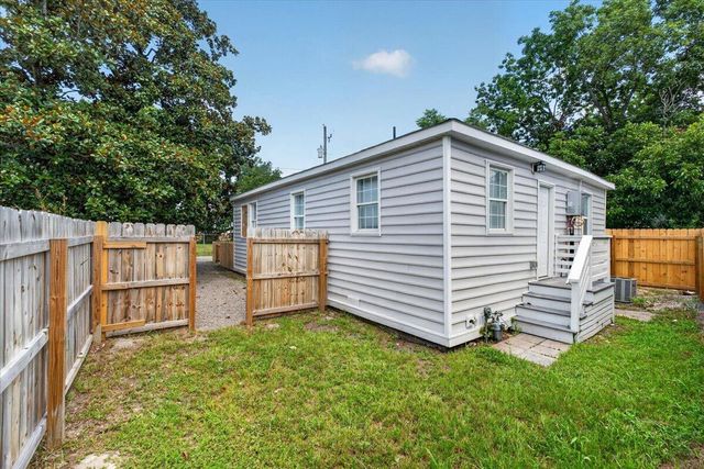2029 Saint Francis Street, North Charleston, SC 29405