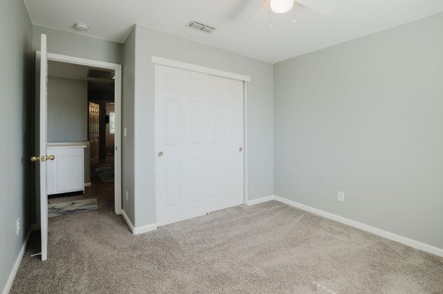 2441 Jubilee Dr, Turlock, CA 95380