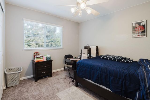 2441 Jubilee Dr, Turlock, CA 95380